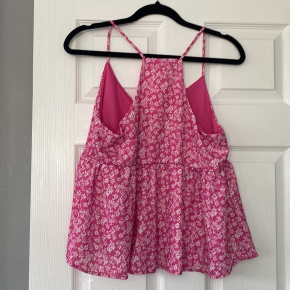Pink lily, pink floral top, size medium. New** - Picture 4 of 5